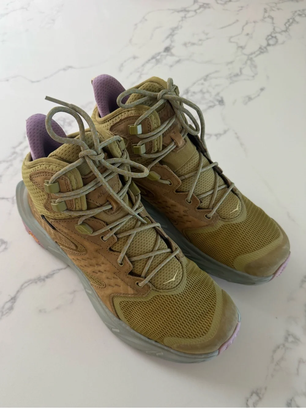 HOKA Anacapa 2 Mid GTX Hiking Boots - Green Moss / Agave - Women's Size 9.5B